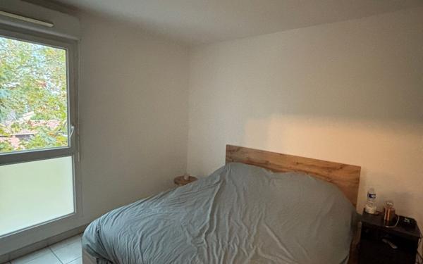 Appartement à louer    2 pièces •  Évenos