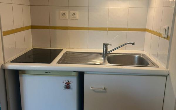 Appartement à louer    2 pièces •  Évenos