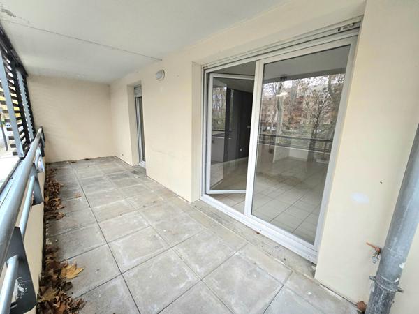 Toulouse 31200 METRO CANAL DU MIDI secteur des Ponts Jumeaux appartement T4 de 75.20m²- Terrasse 12.10m² - 2 Parkings