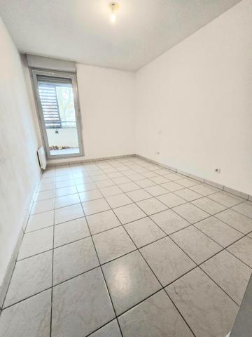 Toulouse 31200 METRO CANAL DU MIDI secteur des Ponts Jumeaux appartement T4 de 75.20m²- Terrasse 12.10m² - 2 Parkings