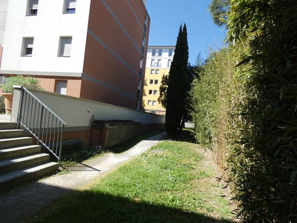 Toulouse 31200 METRO CANAL DU MIDI secteur des Ponts Jumeaux appartement T4 de 75.20m²- Terrasse 12.10m² - 2 Parkings