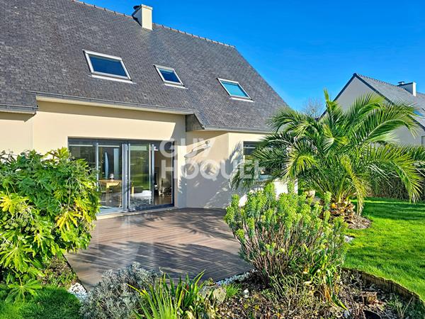Maison moderne T7 - Quartier résidentiel à LANDIVISIAU