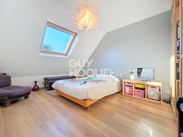 Maison moderne T7 - Quartier résidentiel à LANDIVISIAU