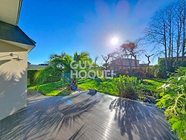 Maison moderne T7 - Quartier résidentiel à LANDIVISIAU