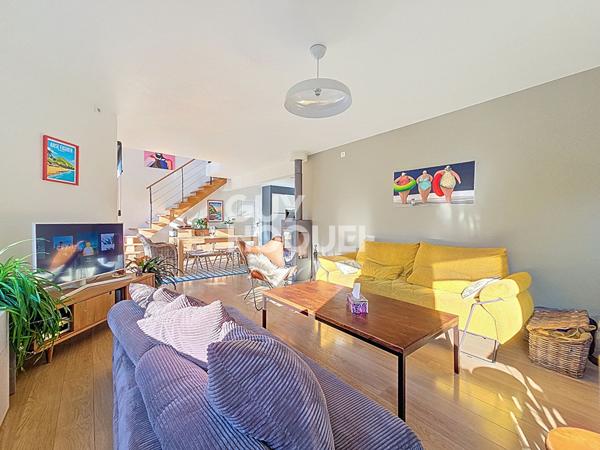 Maison moderne T7 - Quartier résidentiel à LANDIVISIAU