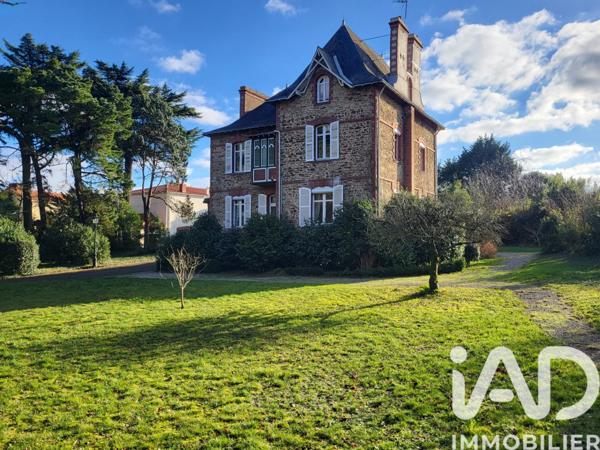 Maison à vendre 12 pièces 259 m² Bouguenais