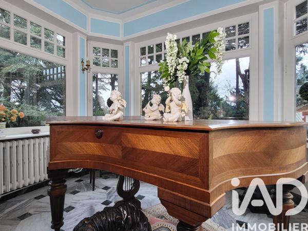 Maison à vendre 12 pièces 259 m² Bouguenais