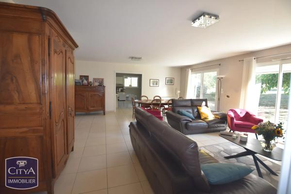 Maison à vendre 5 pièces 154m² Roquefort (47310)