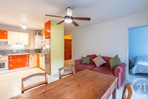 Appartement T2 à vendre  2 pièces - 38,85 m2 ST MANDRIER SUR MER - 83