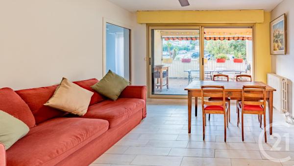 Appartement T2 à vendre  2 pièces - 38,85 m2 ST MANDRIER SUR MER - 83