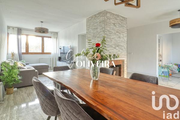 Maison 6 pièces de 117 m² à Domont (95330)