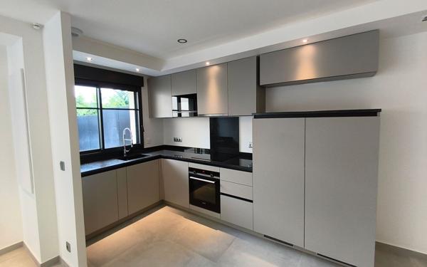 Maison à vendre    5 pièces • 118,25 m2 Joinville-le-Pont