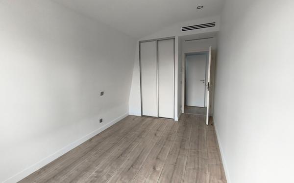 Maison à vendre    5 pièces • 118,25 m2 Joinville-le-Pont