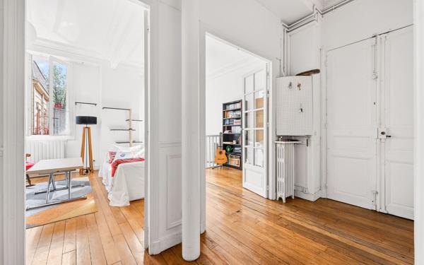 Appartement à vendre    4 pièces • 93,04 m2 Paris 18