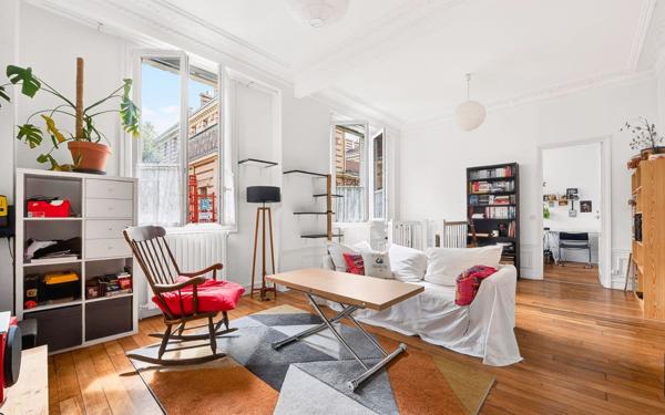 Appartement à vendre    4 pièces • 93,04 m2 Paris 18