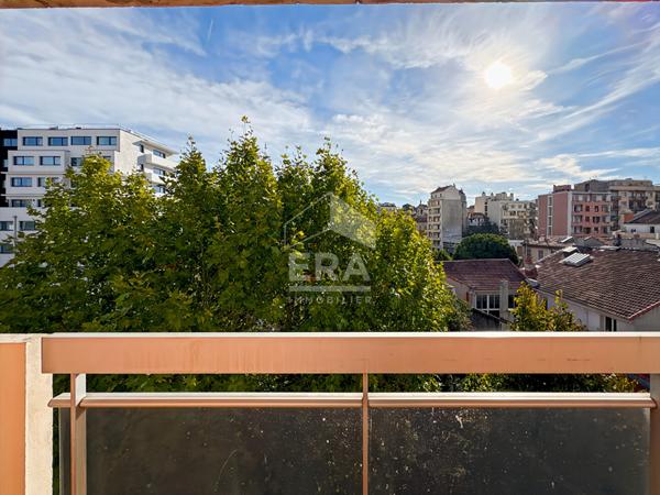 Vente, appartement type 2 de 46m2, balcon filant