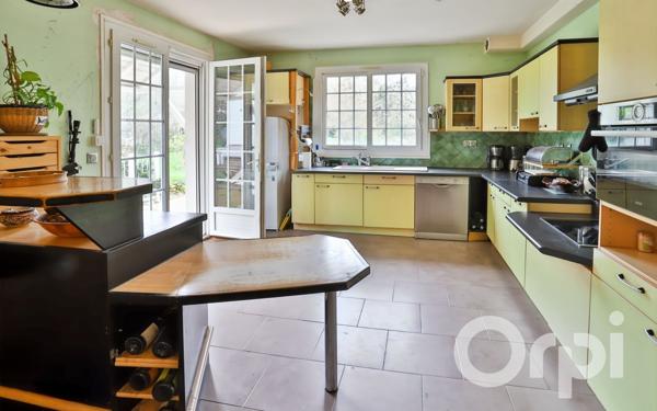 Maison à vendre    6 pièces • 136,30 m2 Magny-en-Vexin