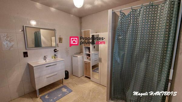 Maison de ville Saint Hilaire Du Harcouet 6 pièce(s) 167 m2