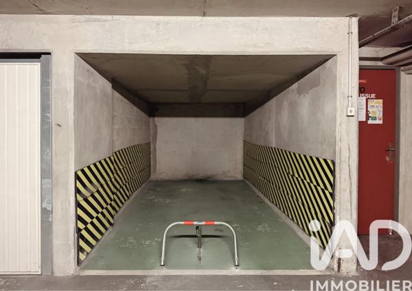 Parking à vendre 12 m² Paris 19