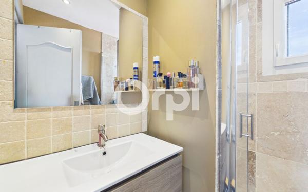 Maison à vendre    6 pièces •  Fayence