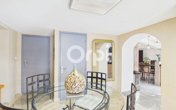 Maison à vendre    6 pièces •  Fayence