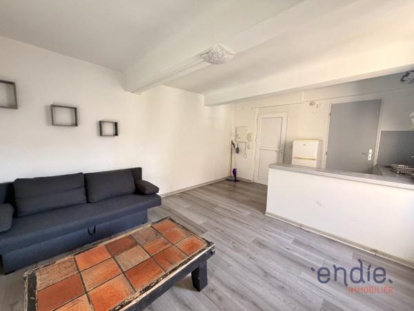 LORGUES STUDIO EQUIPE A L'ANNEE