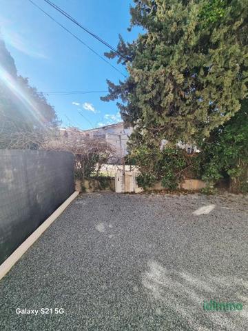 Exclusivité Frejus dans petite copropriété bel F3 neuf de 68m en rez de jardin avec jardin de 60m et place de  Fréjus (83600)