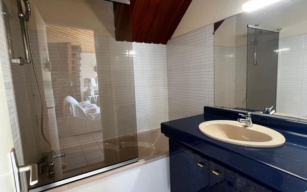 Appartement à vendre    4 pièces • 76,90 m2 Arzon