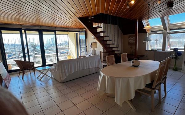 Appartement à vendre    4 pièces • 76,90 m2 Arzon