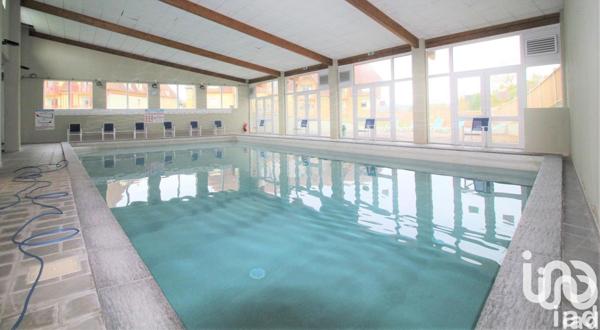 Appartement 2 pièces de 42 m² à Saint-Arnoult (14800)