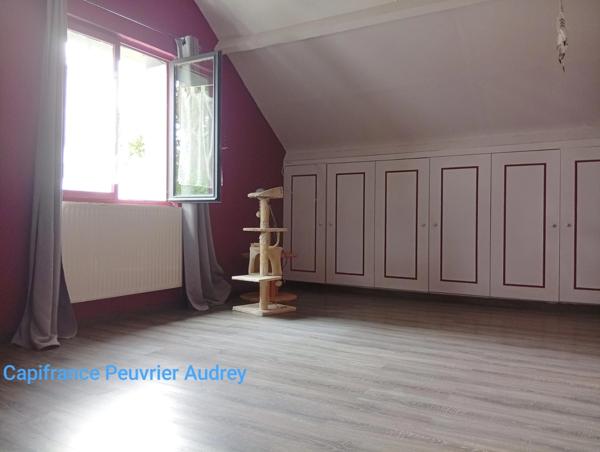 Maison à vendre 8 pièces BEAUVILLIERS (28)