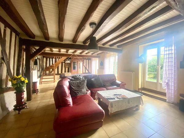 Longère bourg de Saint Denis En Val 5 pièces.