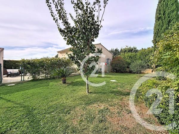 Maison à vendre  4 pièces - 157,13 m2 ST MARTIN DE CRAU - 13