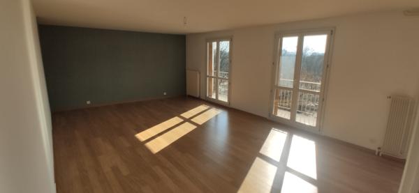 Saint remi - Appartement grande pièce de vie - 3 chambres