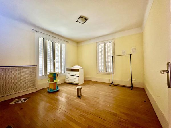 Vente Maison 6 pièces 201 m2 à Maisons-Alfort