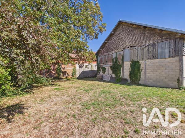 Maison à vendre 4 pièces 300 m² Charmont-sous-Barbuise