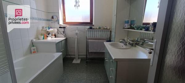 Maison de ville Luxeuil  6 pièces 130 m2