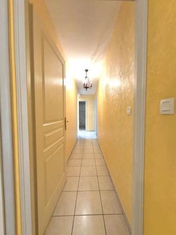 Appartement à vendre 3 pièces 131m² Cambrai (59400)