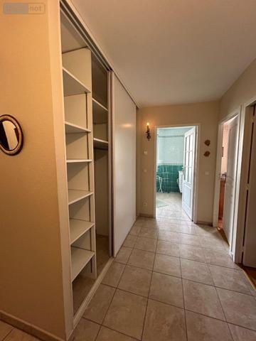 Appartement à vendre à Nogent-le-Rotrou dans l'Eure-et-Loir (28400), ref : 240137   
CENTRE VILLE