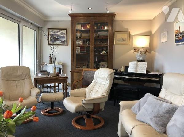 GARE : 5 PIèces, ascenseur, parkings, terrasses