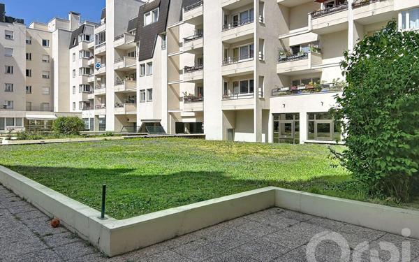 Appartement à vendre    2 pièces • 54,26 m2 Créteil