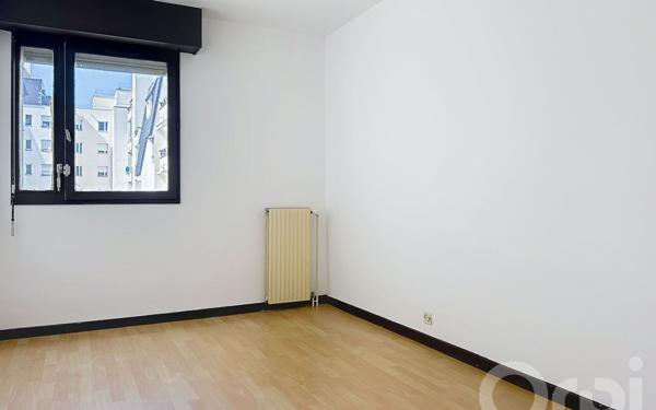 Appartement à vendre    2 pièces • 54,26 m2 Créteil