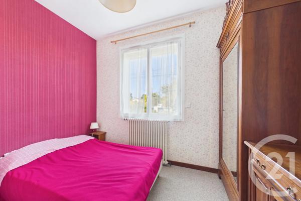 Maison à vendre  5 pièces - 135,77 m 2   EYSINES  - 33