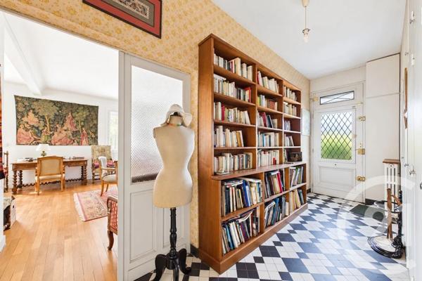 Maison à vendre  5 pièces - 135,77 m 2   EYSINES  - 33