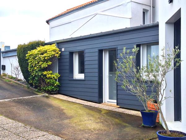 MAISON 7 PIÈCES AVEC JARDIN - BORDS DE LOIRE