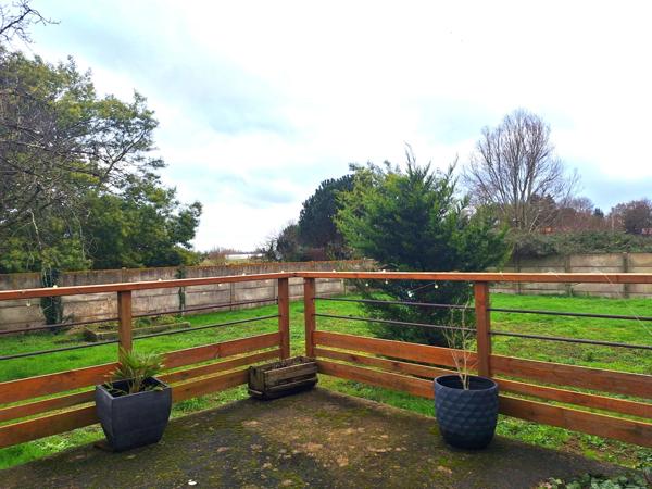MAISON 7 PIÈCES AVEC JARDIN - BORDS DE LOIRE