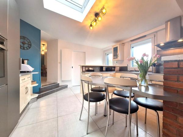 MAISON 7 PIÈCES AVEC JARDIN - BORDS DE LOIRE