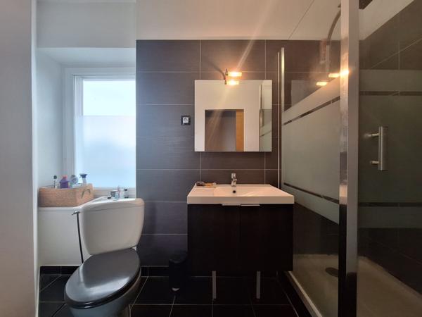 MAISON 7 PIÈCES AVEC JARDIN - BORDS DE LOIRE