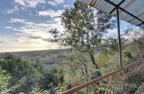 Maison Piquecos 6 pièce(s) 185 m2