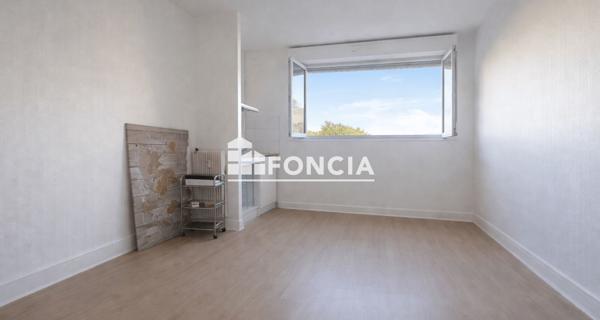 À vendre Studio 19 m² - Rueil-malmaison 92500